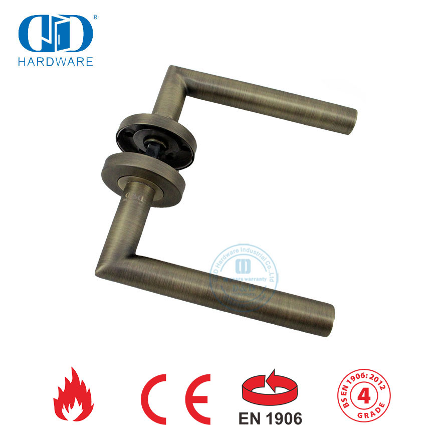 Sertifikasi EN 1906 Kuningan Antik Tipe Tuas Flush Pegangan Pintu Luar-DDTH003-AB